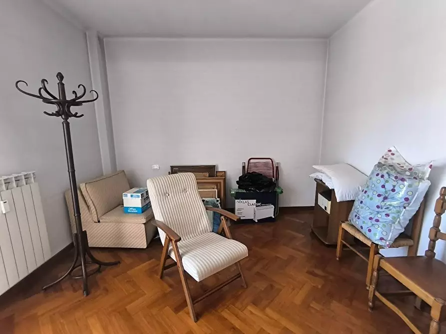 Immagine 49 di Appartamento in vendita  a Pisa