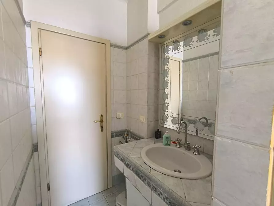 Immagine 28 di Appartamento in vendita  a Pisa