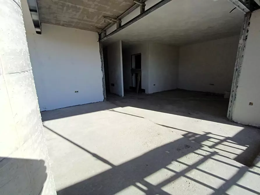 Immagine 6 di Appartamento in vendita  a Empoli