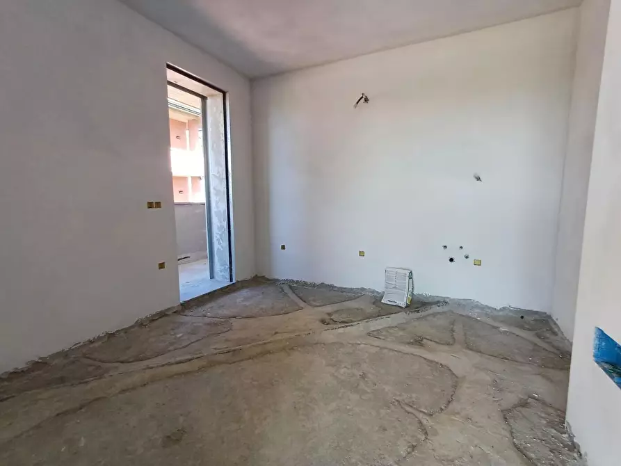 Immagine 11 di Appartamento in vendita  a Empoli