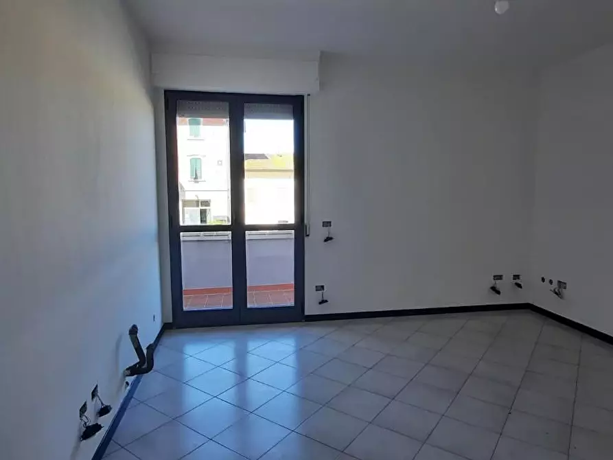 Immagine 8 di Appartamento in vendita  a Montopoli In Val D'arno