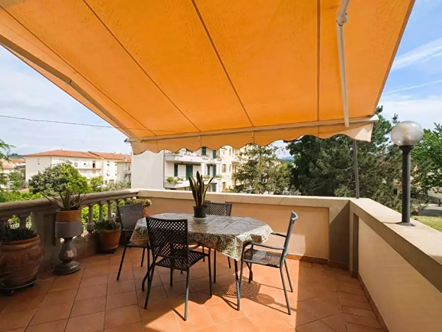 Immagine 32 di Casa trifamiliare in vendita  a Vinci