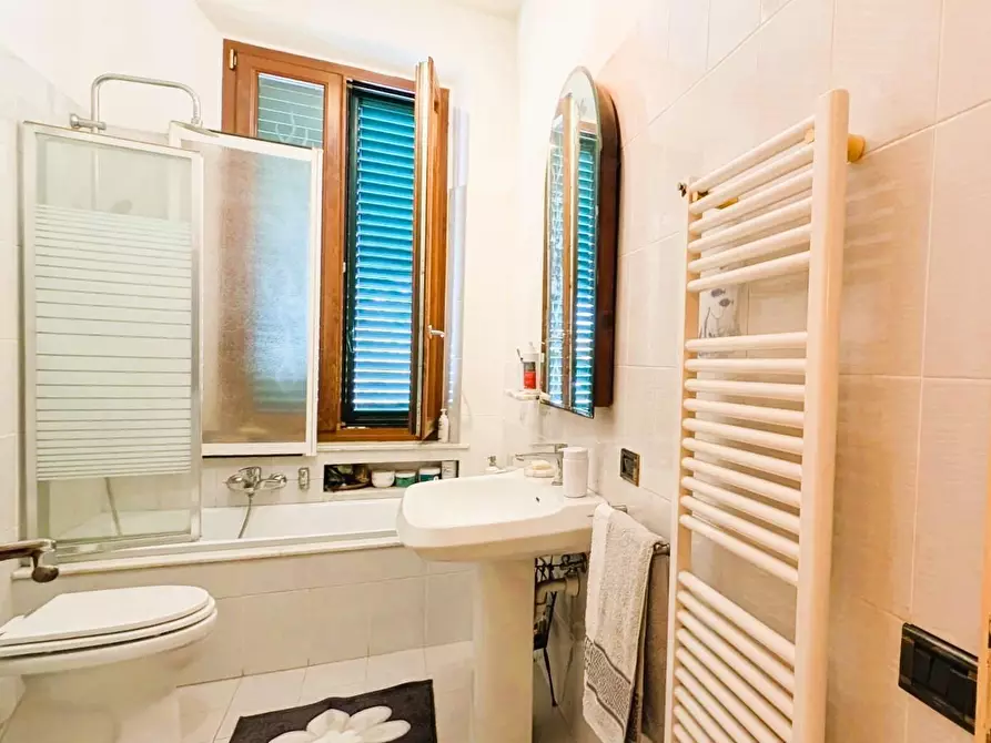 Immagine 26 di Casa trifamiliare in vendita  a Vinci