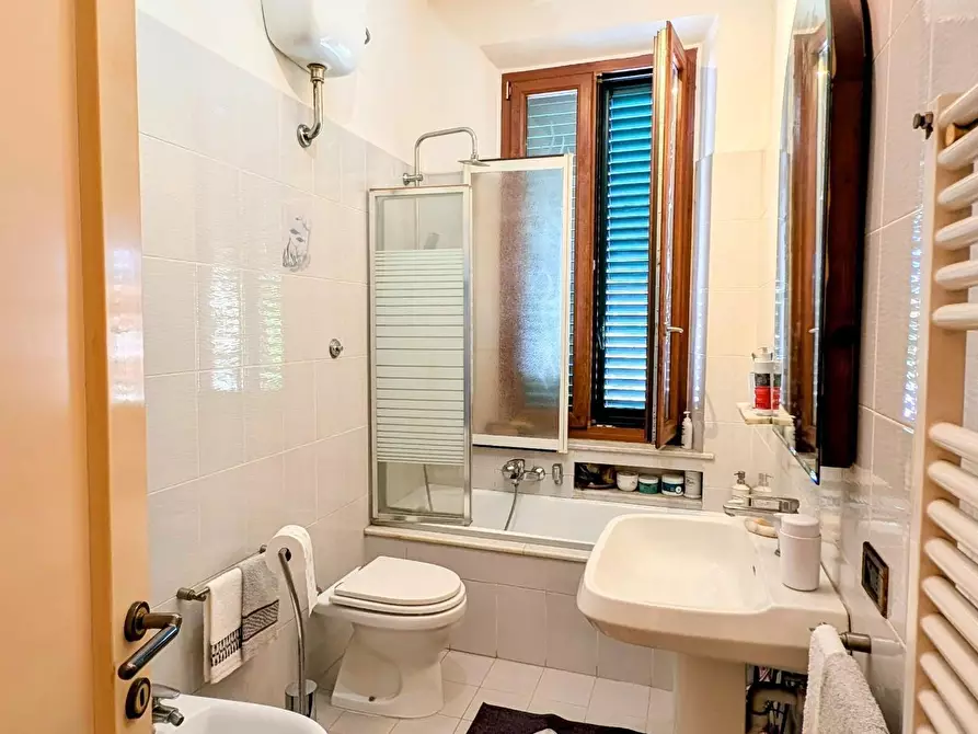 Immagine 14 di Casa trifamiliare in vendita  a Vinci