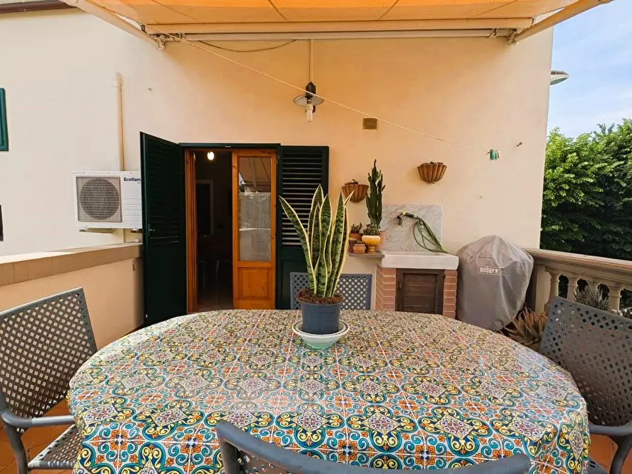 Immagine 19 di Casa trifamiliare in vendita  a Vinci