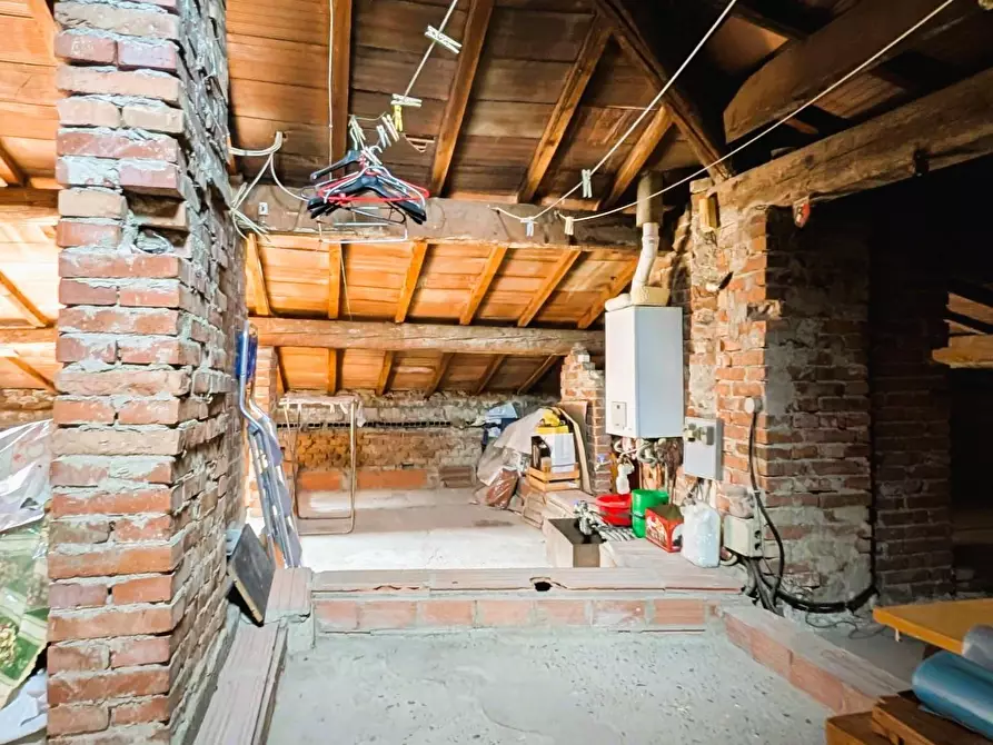 Immagine 18 di Casa trifamiliare in vendita  a Vinci