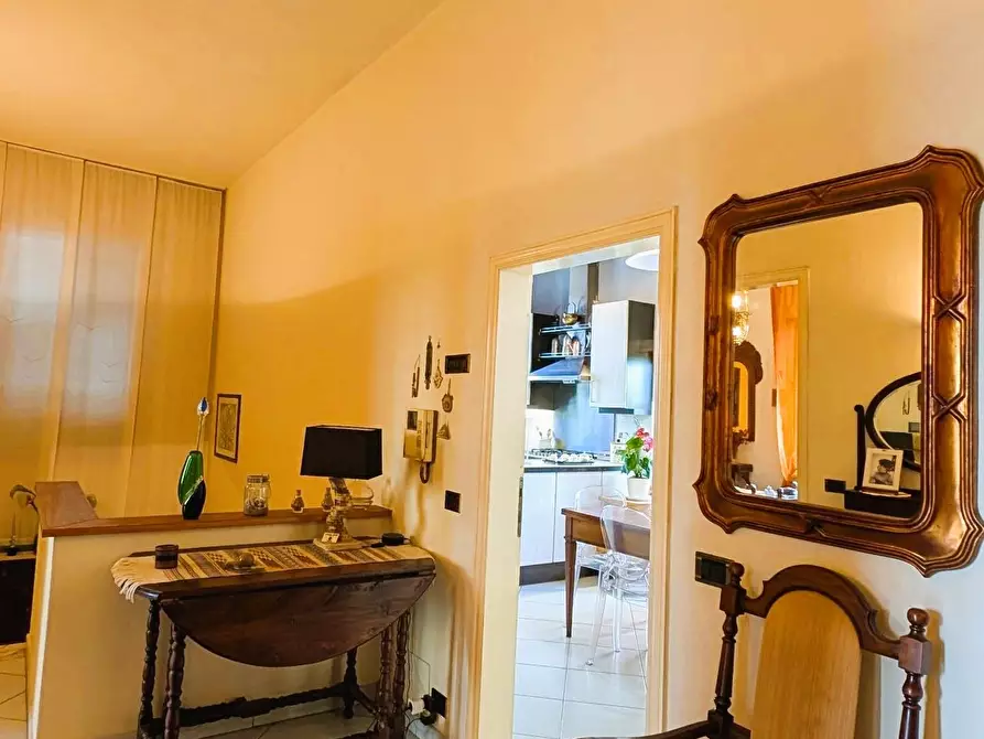 Immagine 11 di Casa trifamiliare in vendita  a Vinci