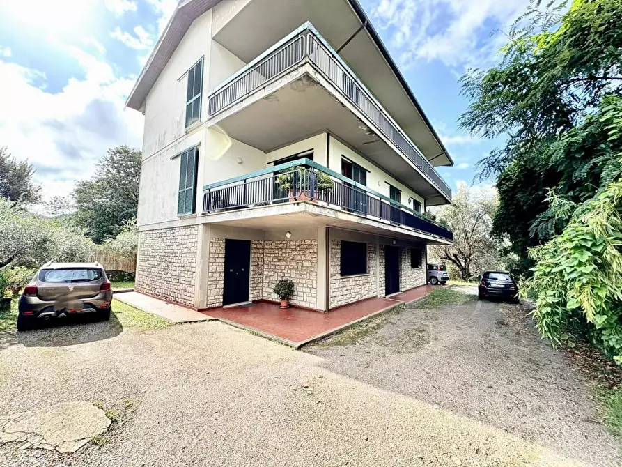 Immagine 24 di Casa bifamiliare in vendita  a Massa