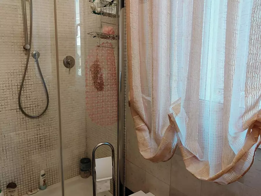 Immagine 20 di Appartamento in vendita  a Livorno