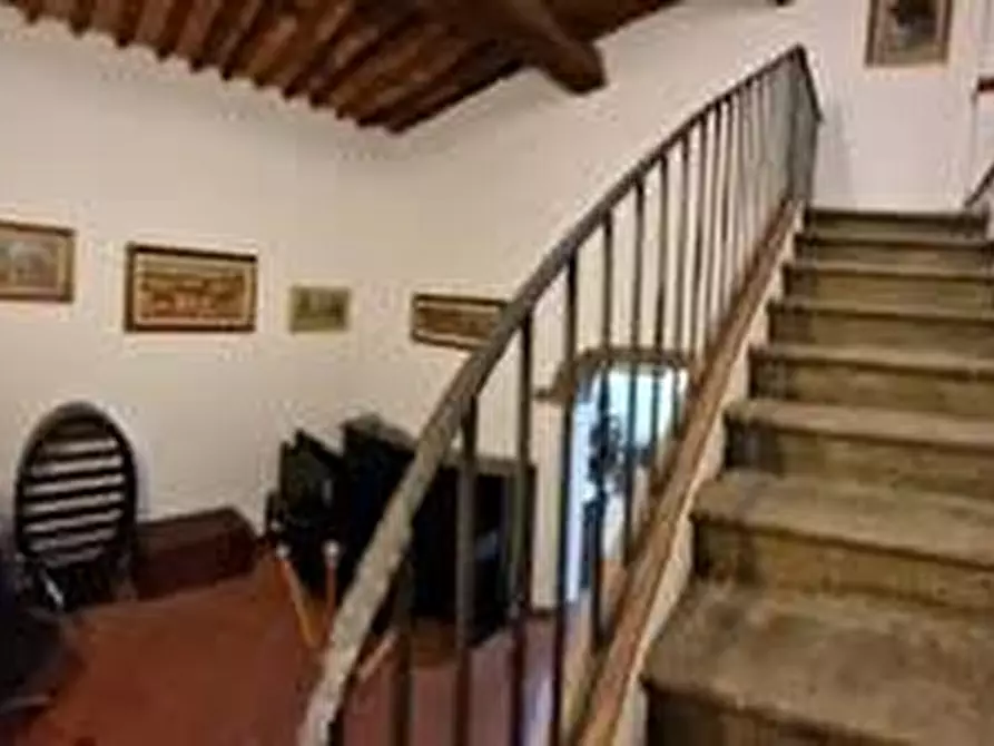 Immagine 16 di Appartamento in vendita  a Collesalvetti