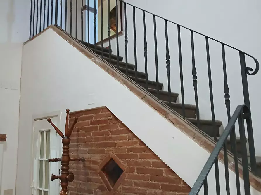 Immagine 60 di Appartamento in vendita  a Collesalvetti