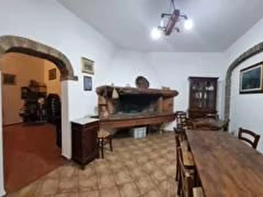 Immagine 10 di Appartamento in vendita  a Collesalvetti