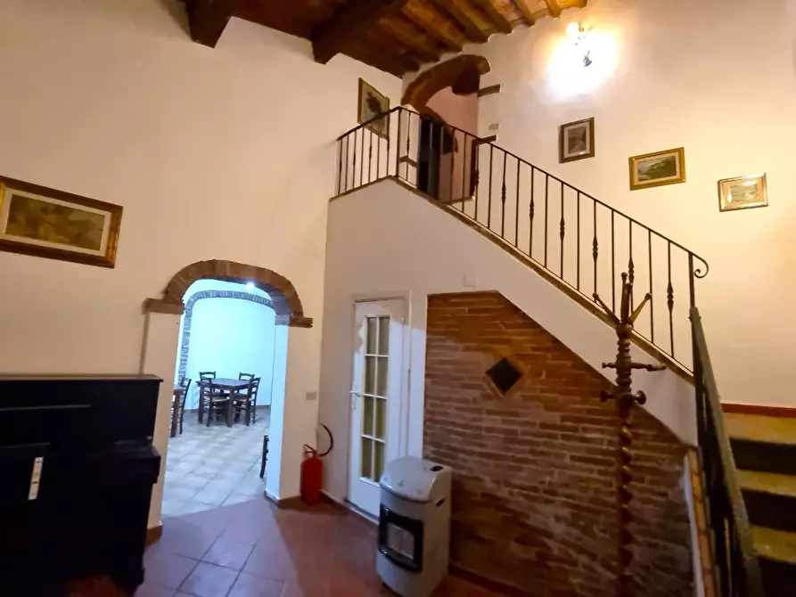 Immagine 13 di Appartamento in vendita  a Collesalvetti