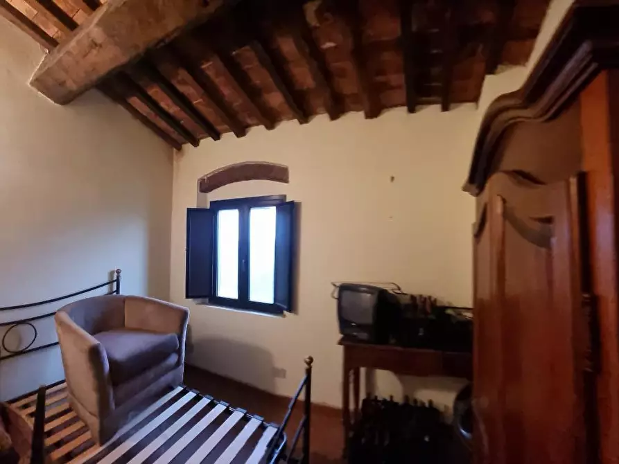 Immagine 35 di Appartamento in vendita  a Collesalvetti