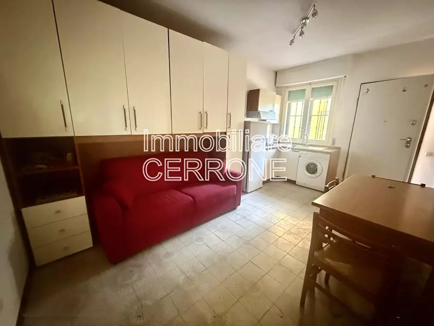 Immagine 2 di Appartamento in vendita  a Cecina