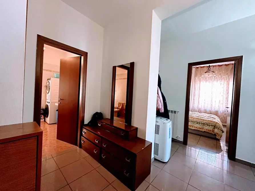 Immagine 12 di Appartamento in vendita  a Campiglia Marittima