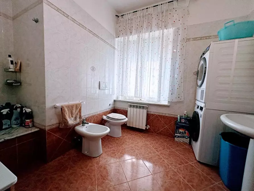 Immagine 10 di Appartamento in vendita  a Campiglia Marittima