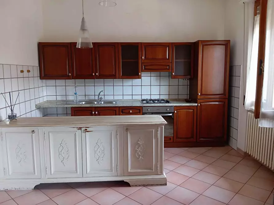 Immagine 5 di Appartamento in vendita  a Poggibonsi