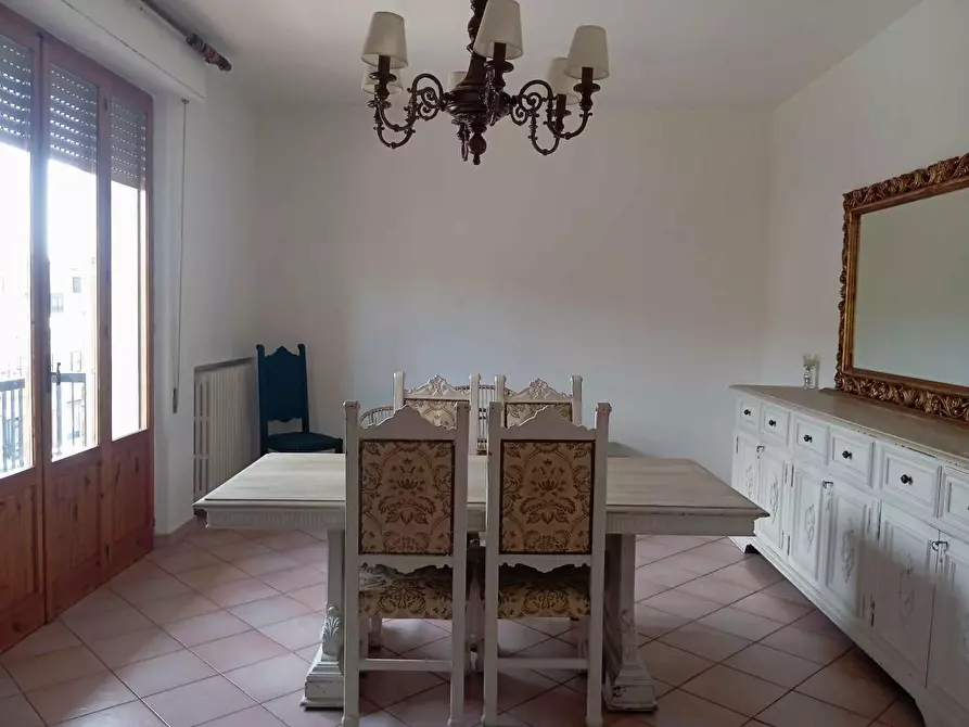 Immagine 4 di Appartamento in vendita  a Poggibonsi