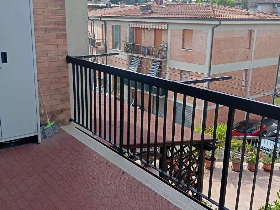 Immagine 21 di Appartamento in vendita  a Poggibonsi