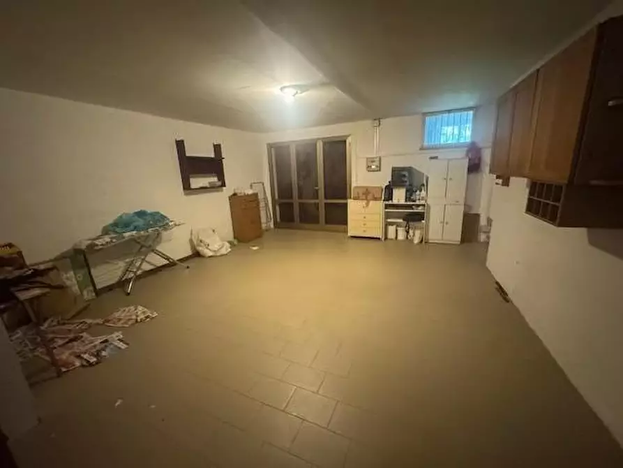 Immagine 15 di Villetta a schiera in vendita  a Calci