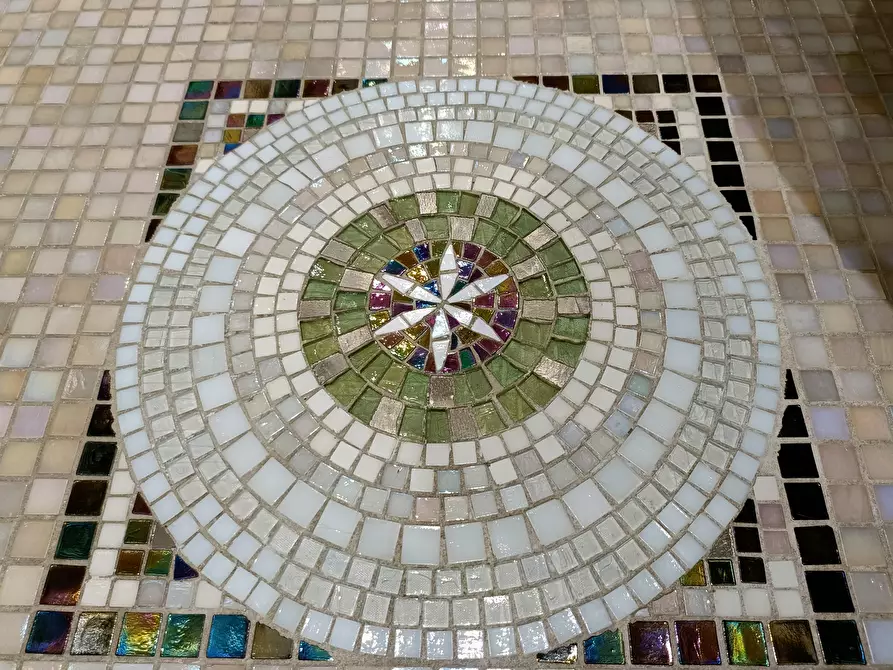 Immagine 34 di Mansarda in vendita  a Empoli