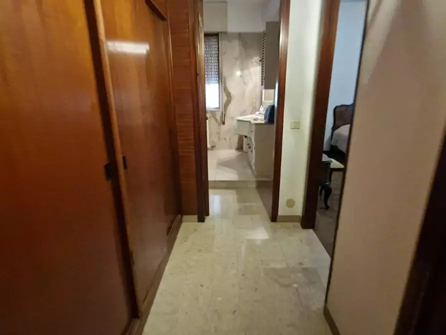 Immagine 13 di Appartamento in vendita  a Carrara