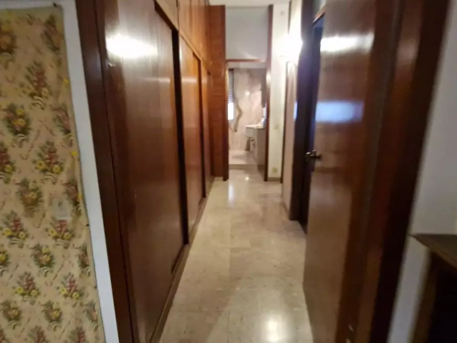 Immagine 14 di Appartamento in vendita  a Carrara