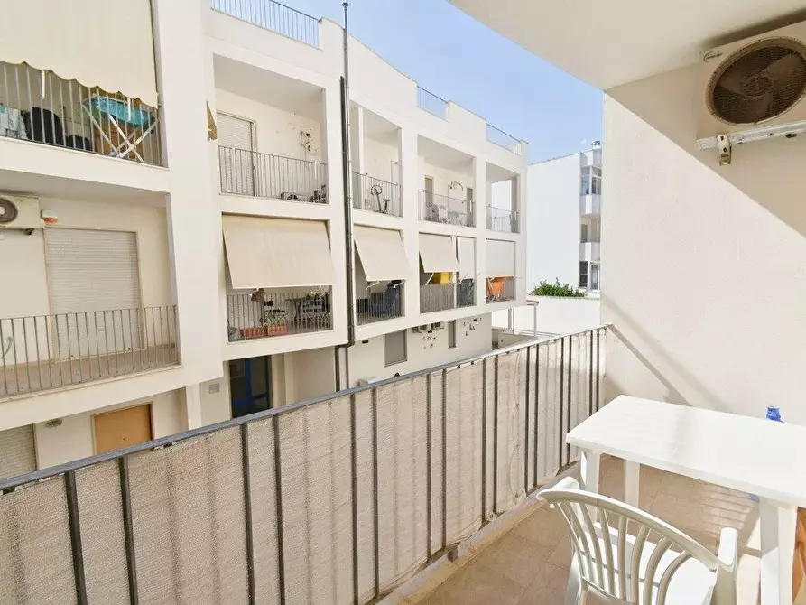 Immagine 18 di Appartamento in vendita  a Otranto