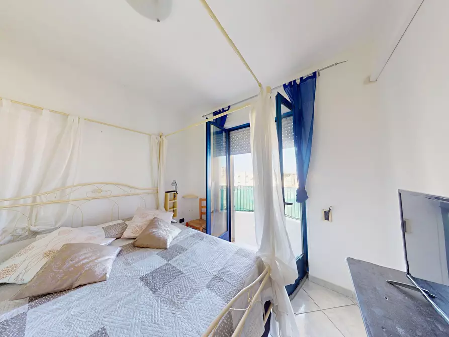 Immagine 5 di Appartamento in vendita  a Otranto