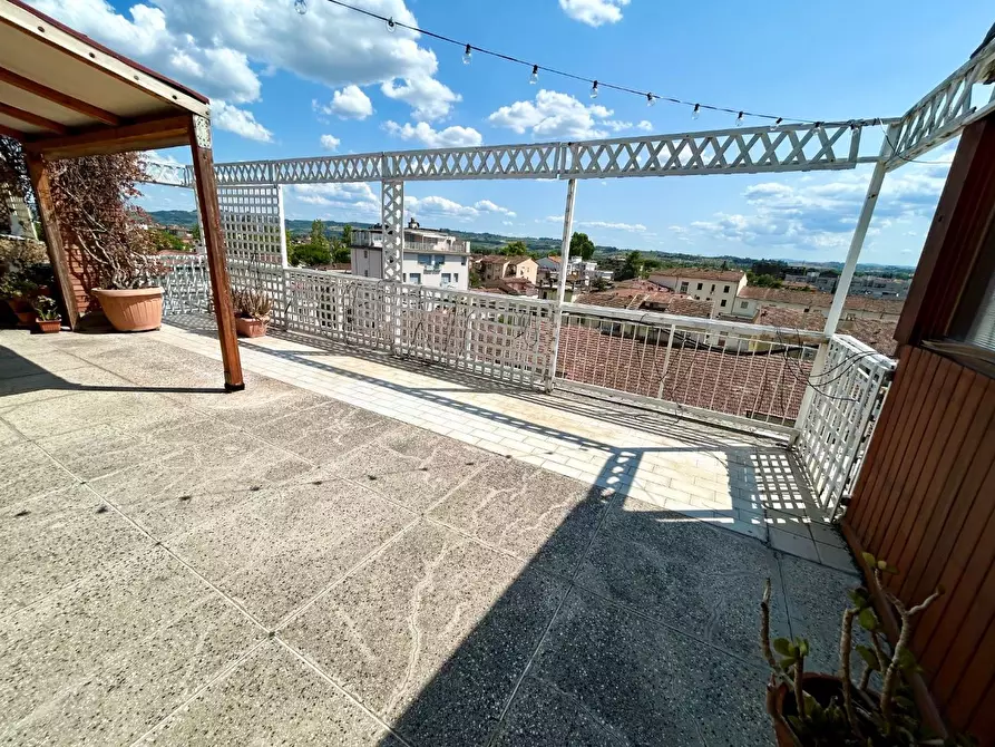 Immagine 21 di Mansarda in vendita  a Empoli