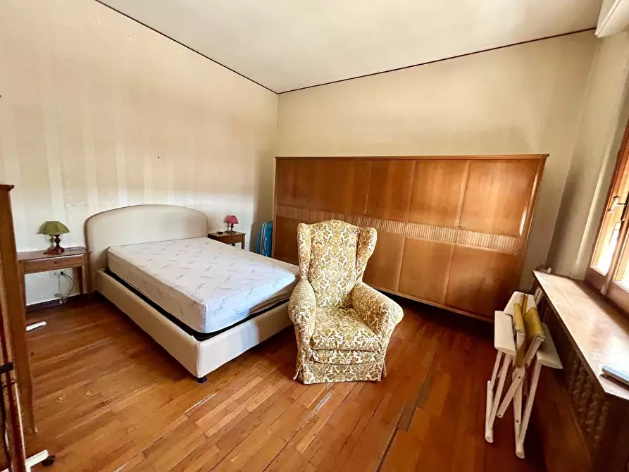 Immagine 11 di Mansarda in vendita  a Empoli