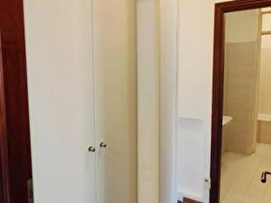 Immagine 14 di Appartamento in vendita  a Livorno