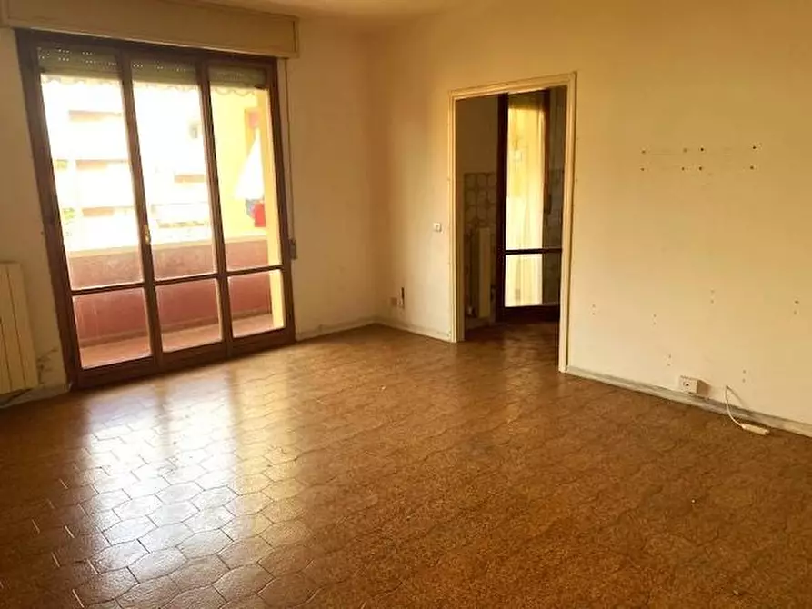 Immagine 2 di Appartamento in vendita  a Cascina