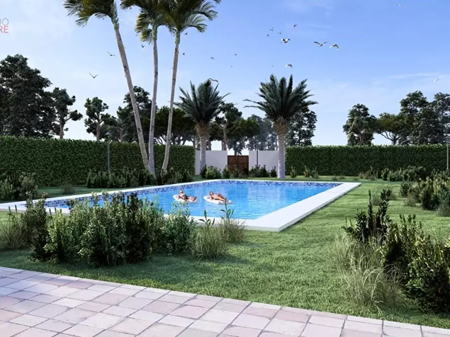 Immagine 3 di Villa in vendita  a Lecce