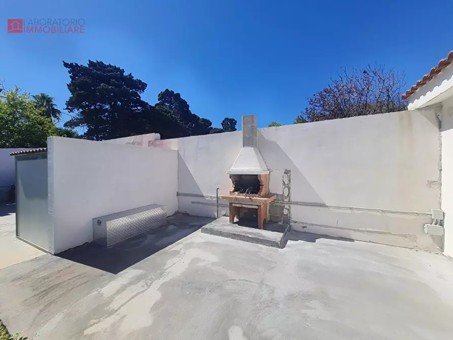 Immagine 31 di Villa in vendita  a Lecce