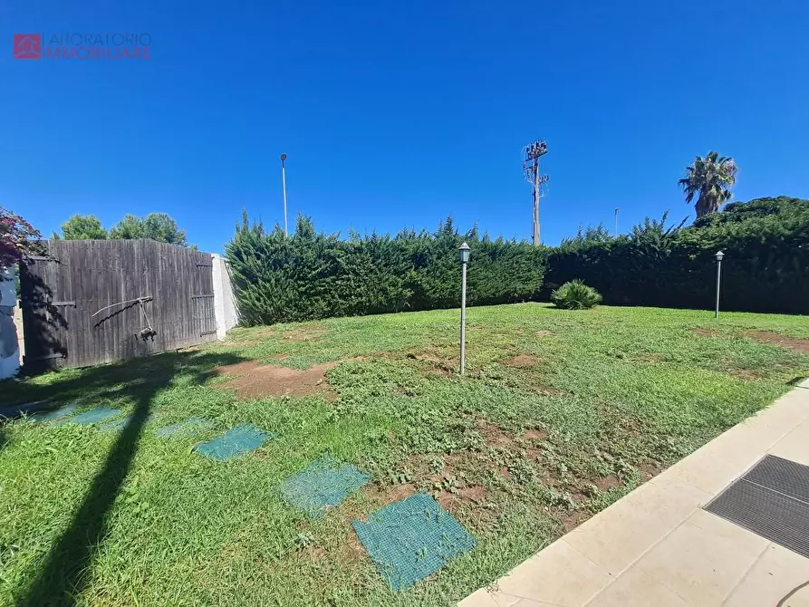 Immagine 22 di Villa in vendita  a Lecce