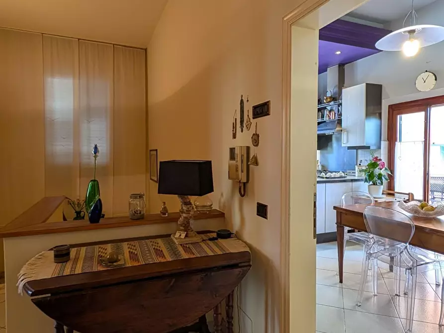 Immagine 16 di Appartamento in vendita  a Vinci