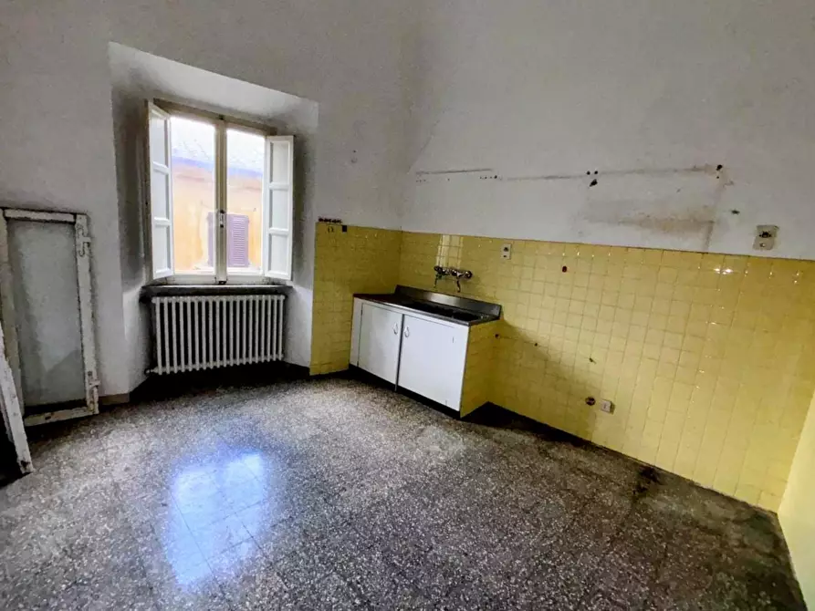 Immagine 14 di Appartamento in vendita  a Volterra