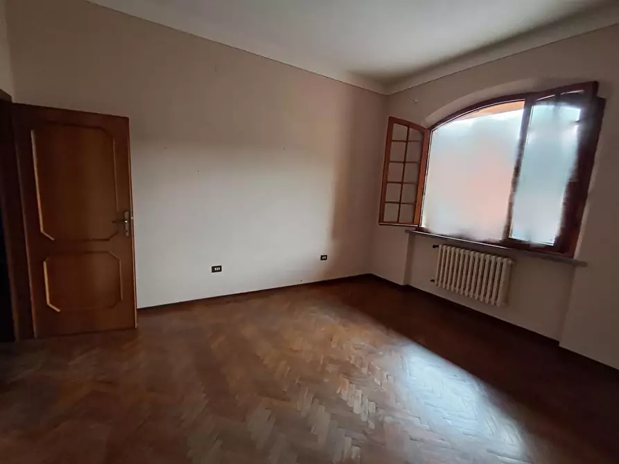 Immagine 17 di Appartamento in vendita  a Buti