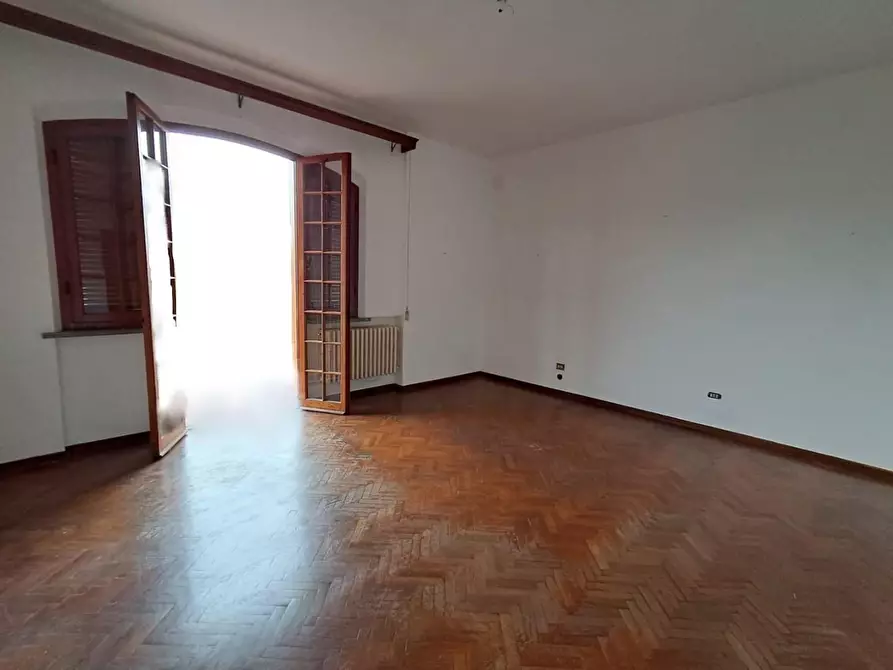 Immagine 13 di Appartamento in vendita  a Buti