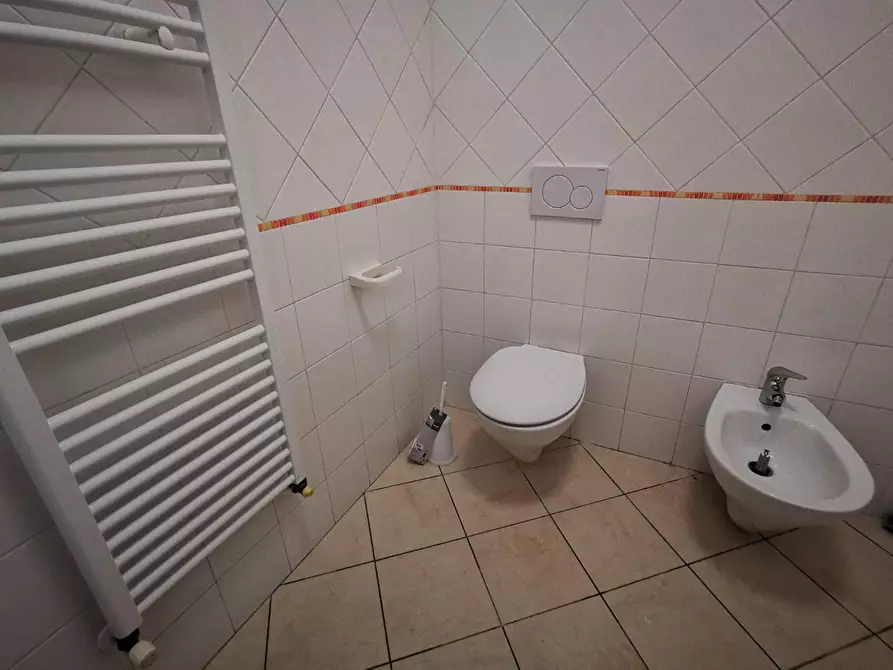 Immagine 7 di Appartamento in affitto  a Sesto Fiorentino