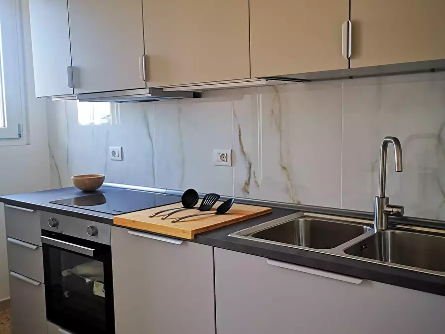 Immagine 9 di Appartamento in affitto  a Sesto Fiorentino