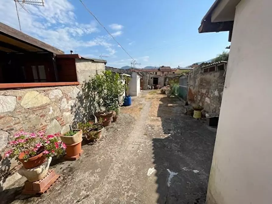 Immagine 12 di Terratetto in vendita  a San Giuliano Terme