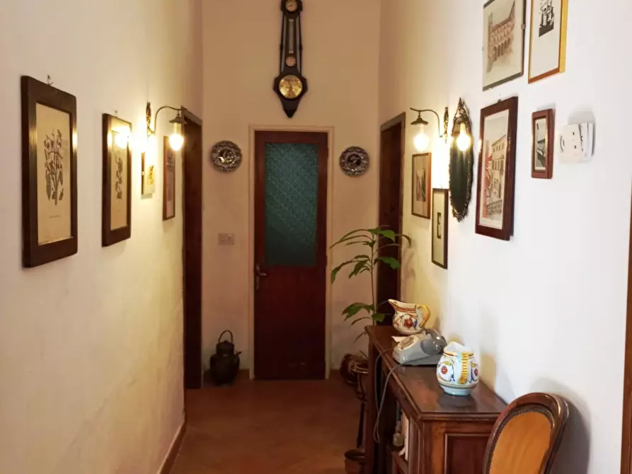 Immagine 11 di Casa indipendente in vendita  a Montaione