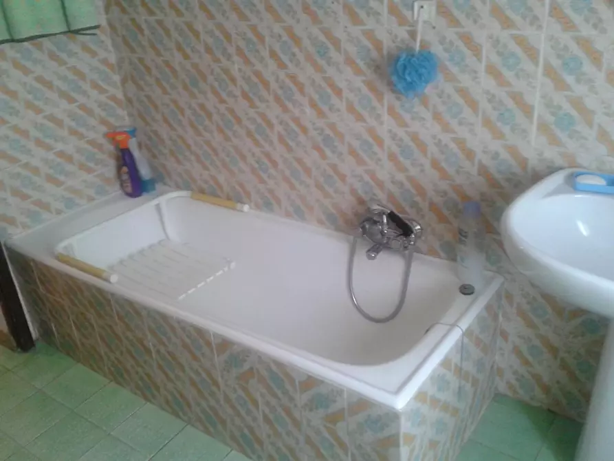 Immagine 9 di Casa indipendente in vendita  a Castel Di Casio