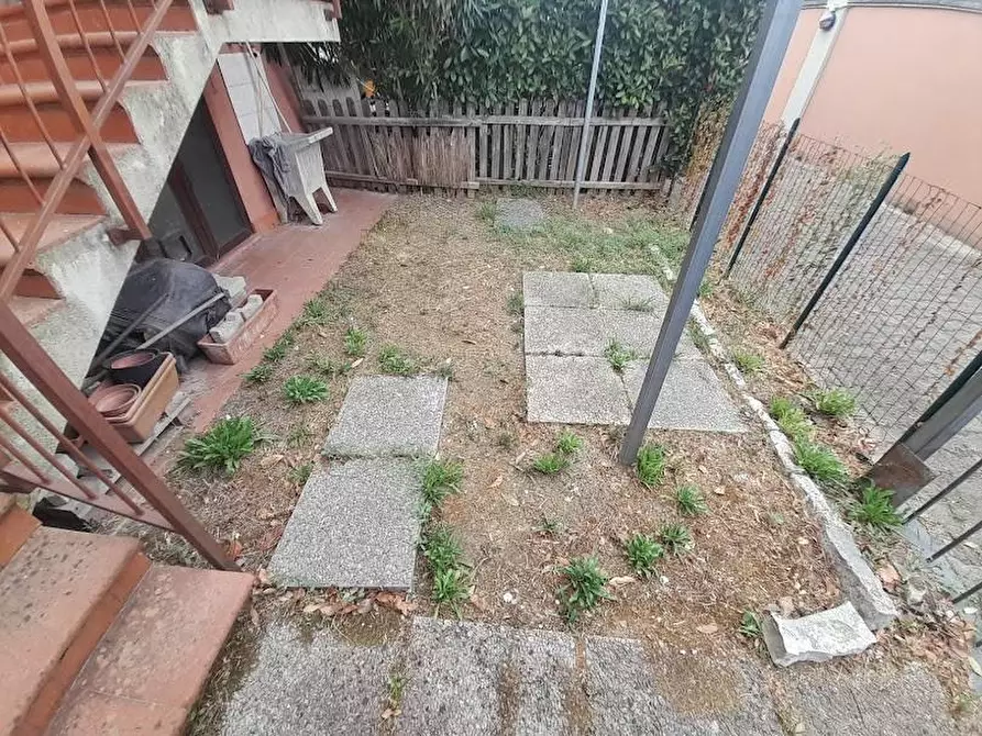 Immagine 6 di Appartamento in vendita  a Vecchiano