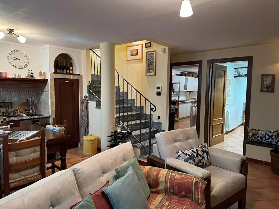 Immagine 3 di Casa bifamiliare in vendita  a Calci