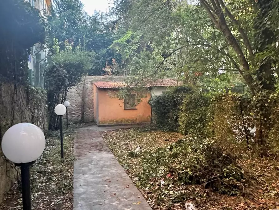 Immagine 4 di Appartamento in vendita  a Pisa