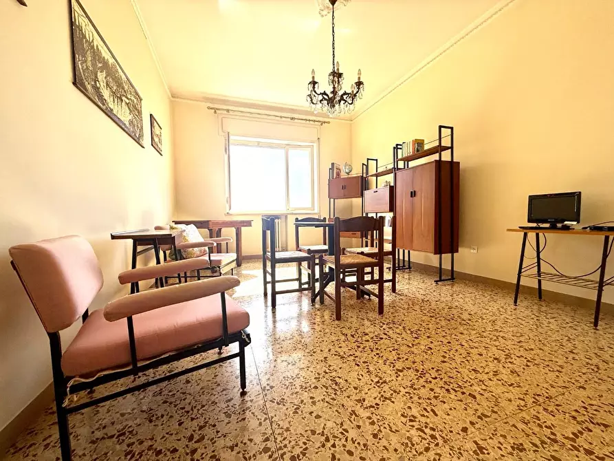 Immagine 5 di Appartamento in vendita  a Massa